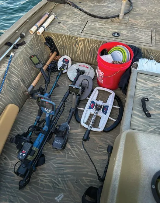 Collection of gold prospecting detectors
